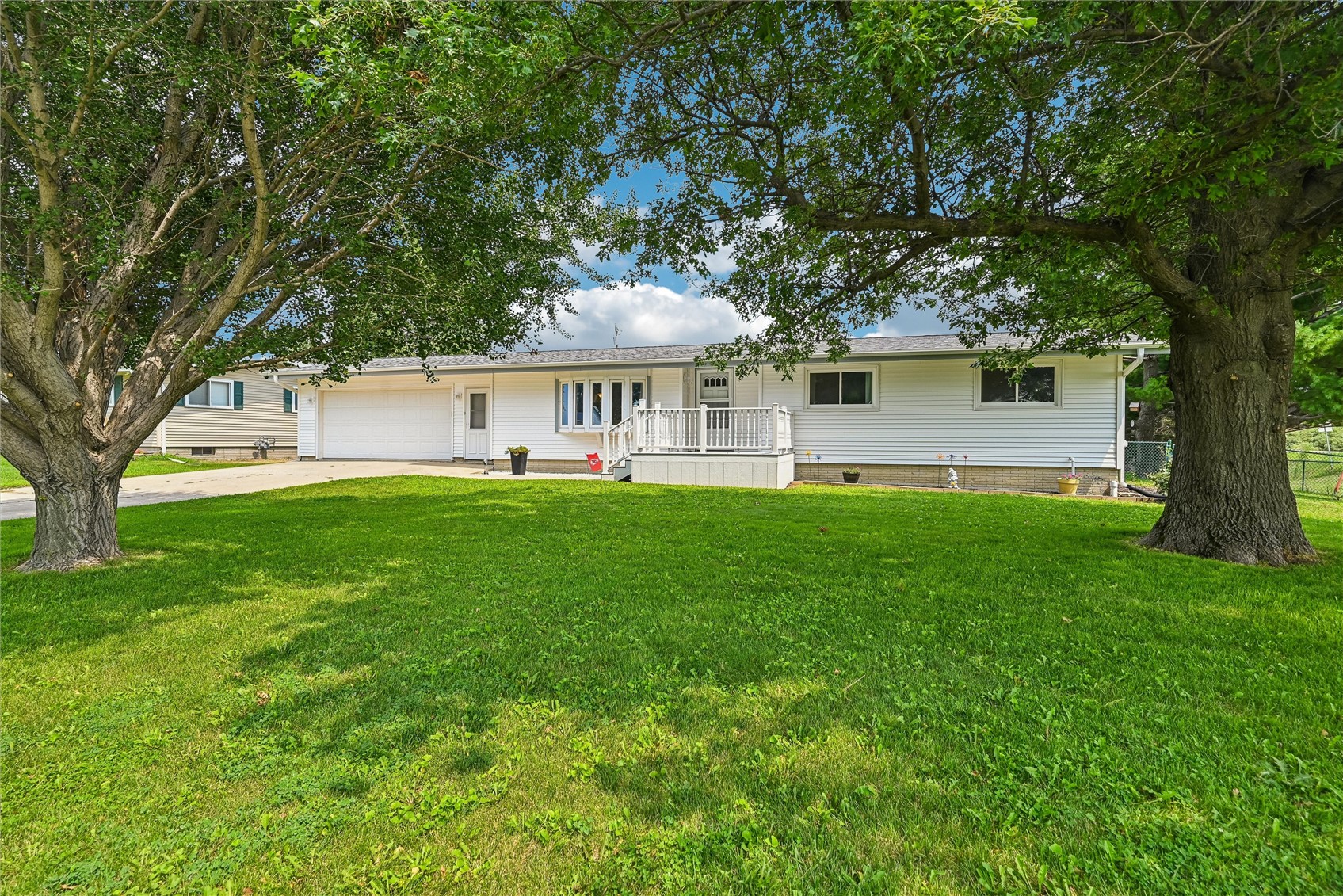 101 Walnut Street Van Horne IA 52346