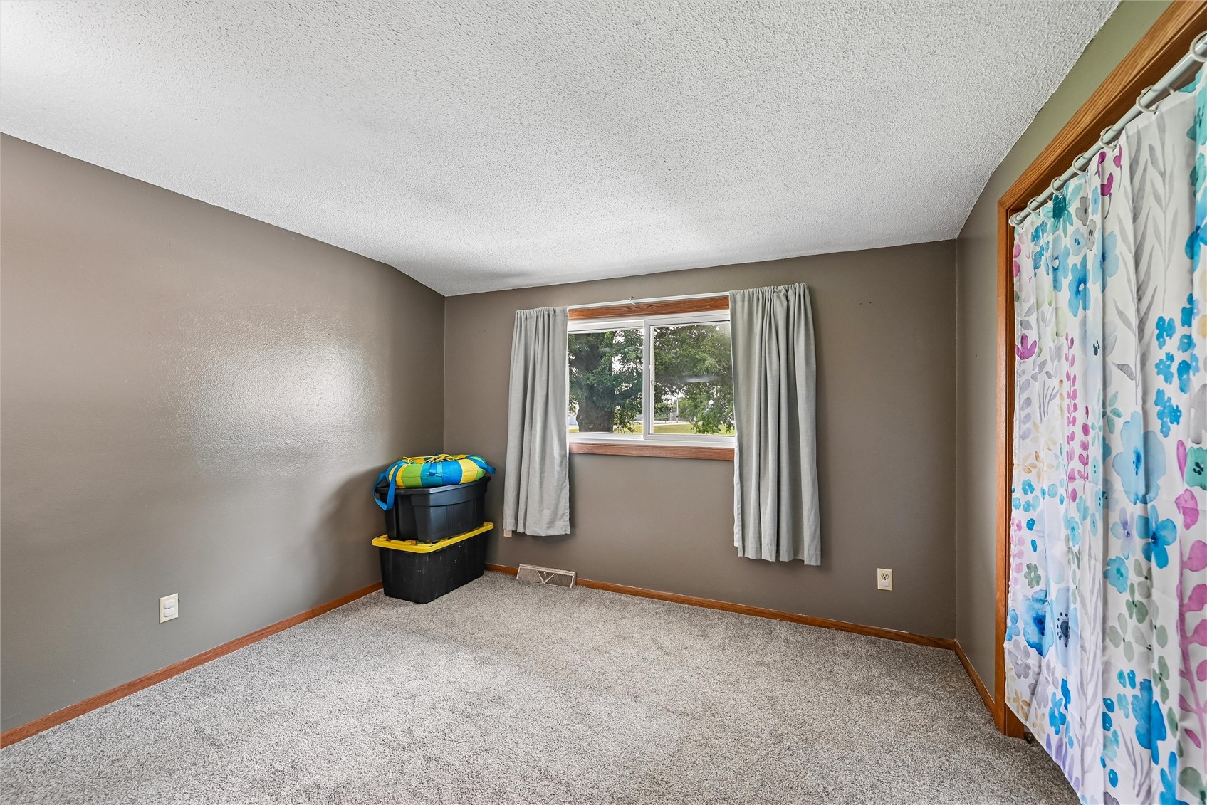 101 Walnut Street Van Horne IA 52346