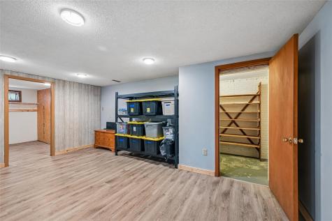 101 Walnut Street Van Horne IA 52346