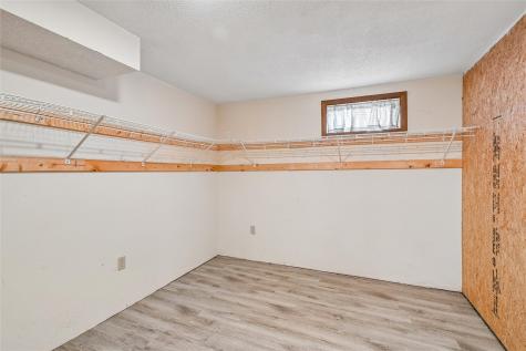 101 Walnut Street Van Horne IA 52346