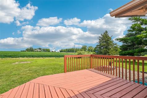 101 Walnut Street Van Horne IA 52346