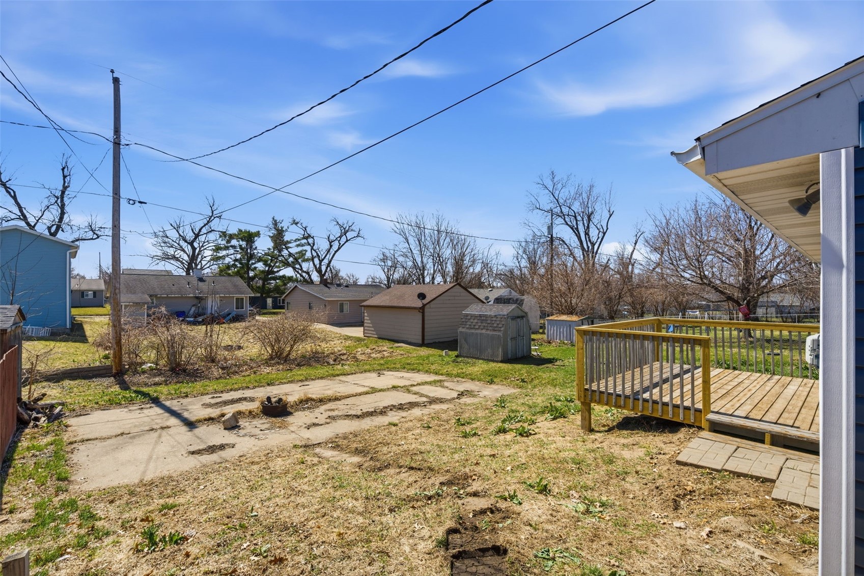 423 41st Street NE Cedar Rapids IA 52402