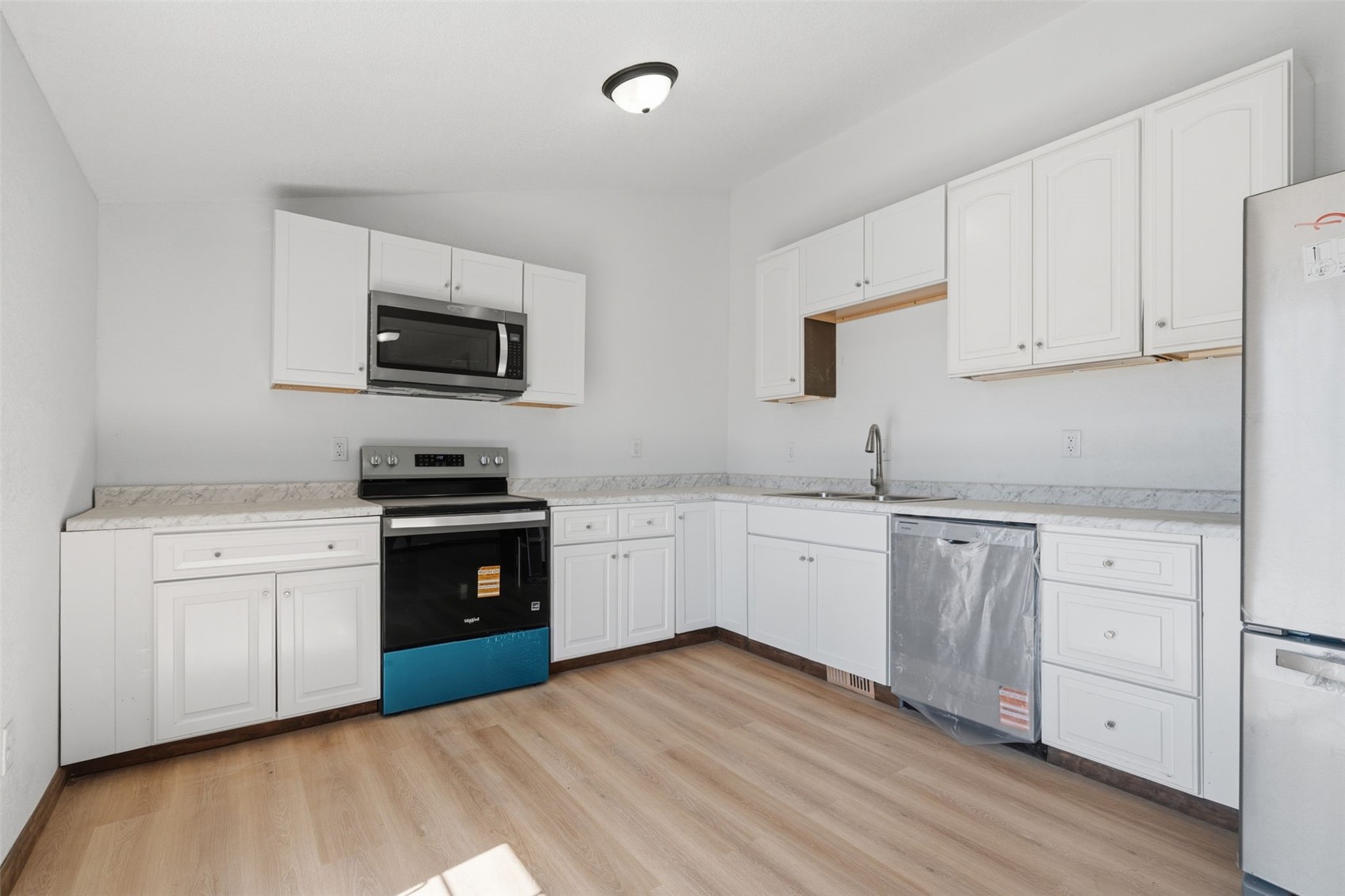 423 41st Street NE Cedar Rapids IA 52402