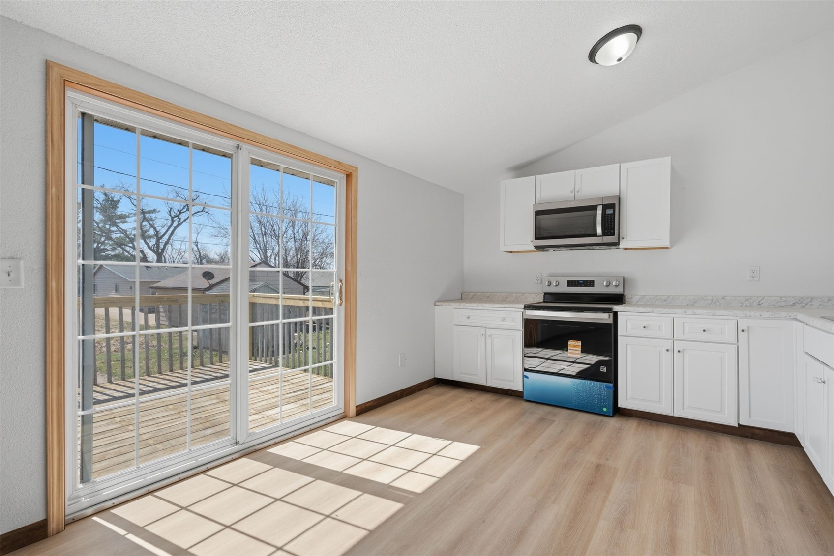 423 41st Street NE Cedar Rapids IA 52402