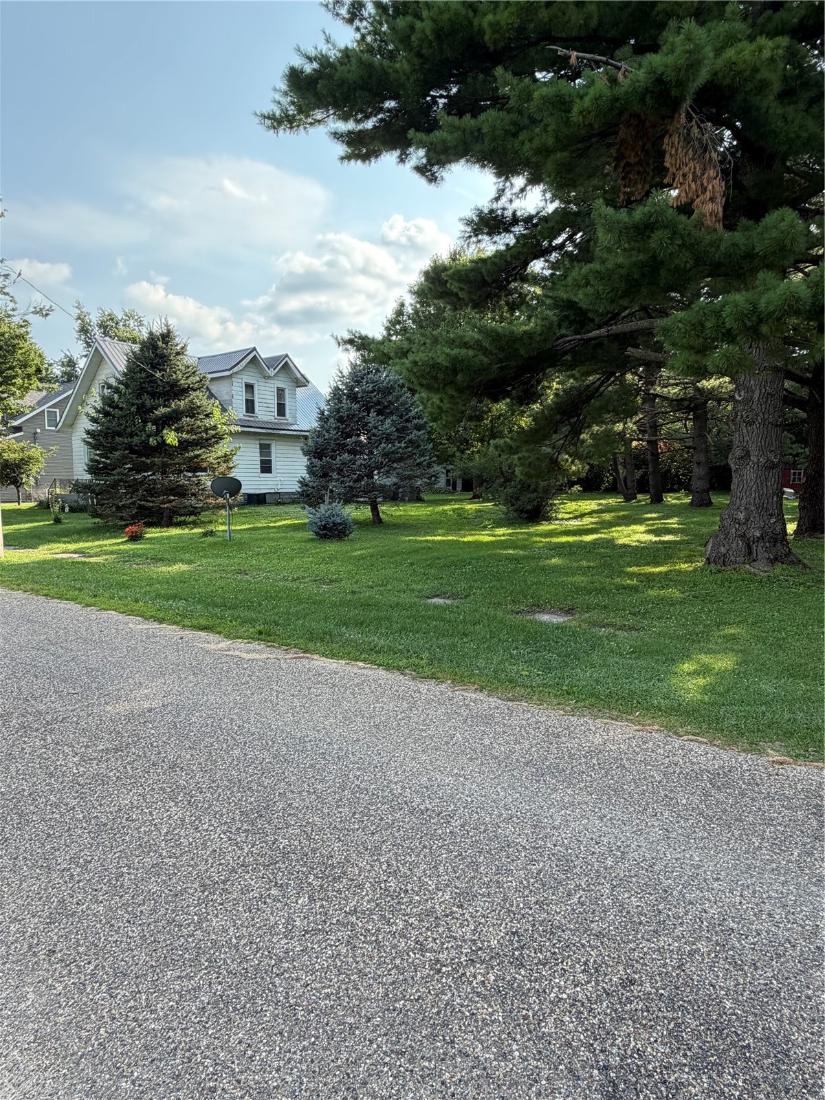 107 North Street Mt Auburn IA 52313