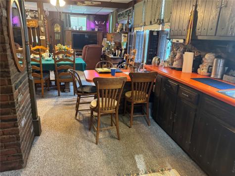 107 North Street Mt Auburn IA 52313