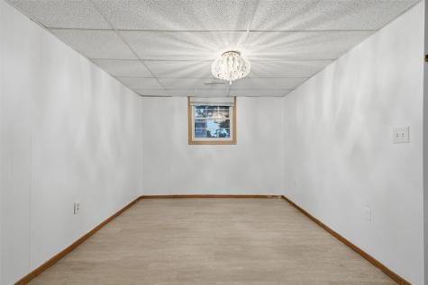 3027 Huxley Lane SW Cedar Rapids IA 52404
