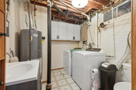 3027 Huxley Lane SW Cedar Rapids IA 52404