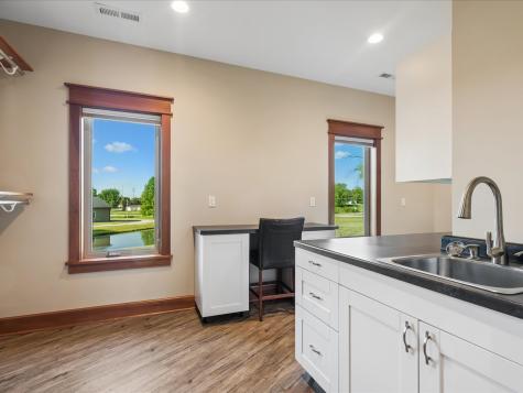 4039 10th Street Marion IA 52302