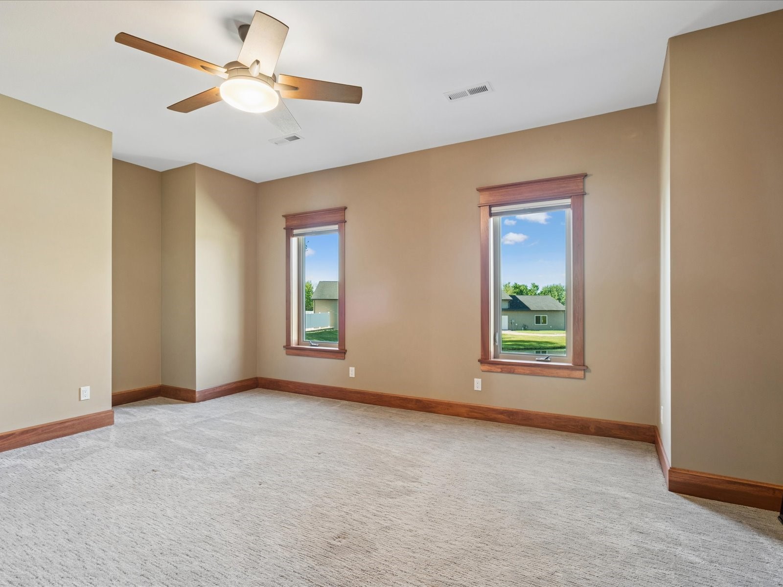 4039 10th Street Marion IA 52302