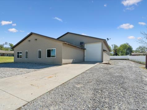 4039 10th Street Marion IA 52302