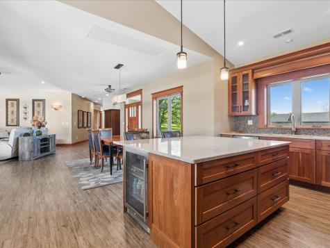 4039 10th Street Marion IA 52302