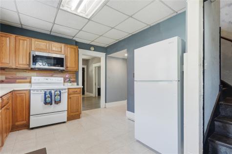1024 D Avenue NW Cedar Rapids IA 52405