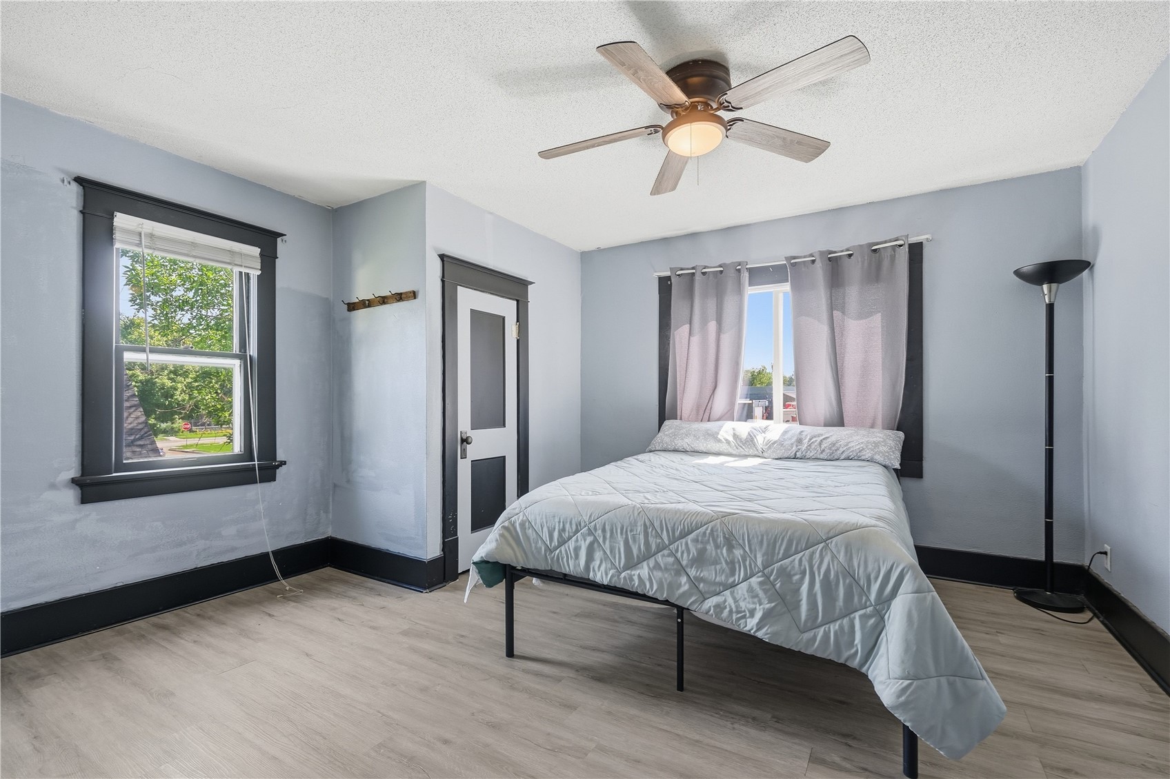 1024 D Avenue NW Cedar Rapids IA 52405