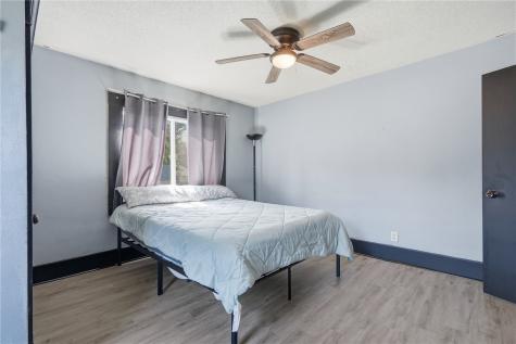 1024 D Avenue NW Cedar Rapids IA 52405