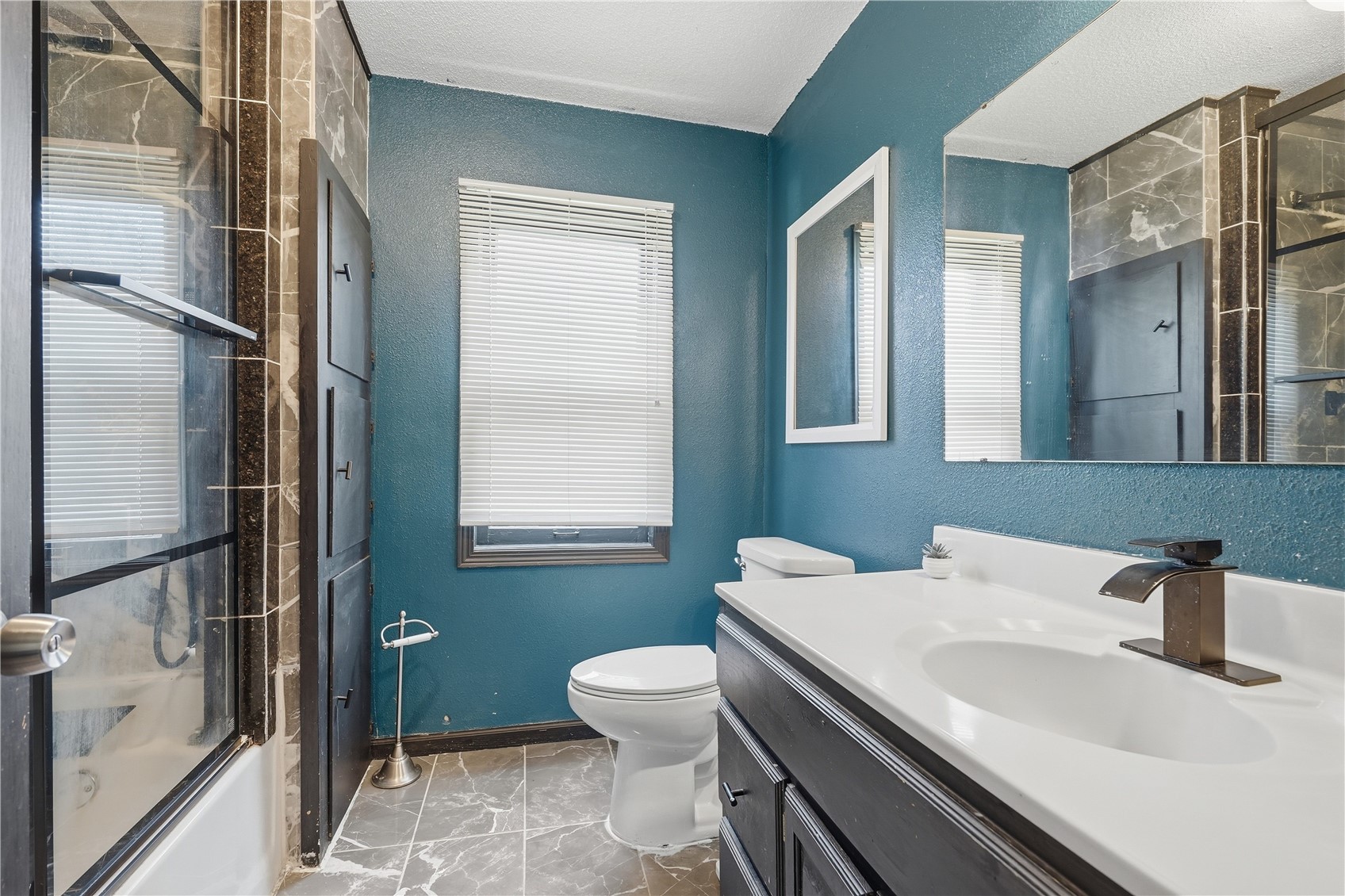 1024 D Avenue NW Cedar Rapids IA 52405