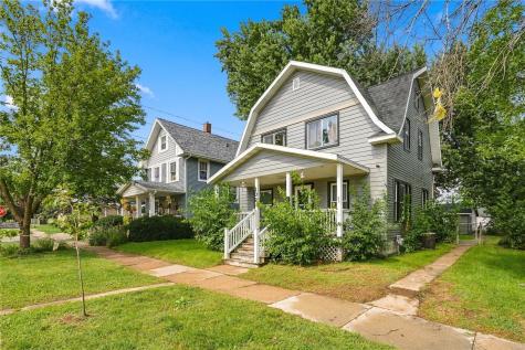 1024 D Avenue NW Cedar Rapids IA 52405