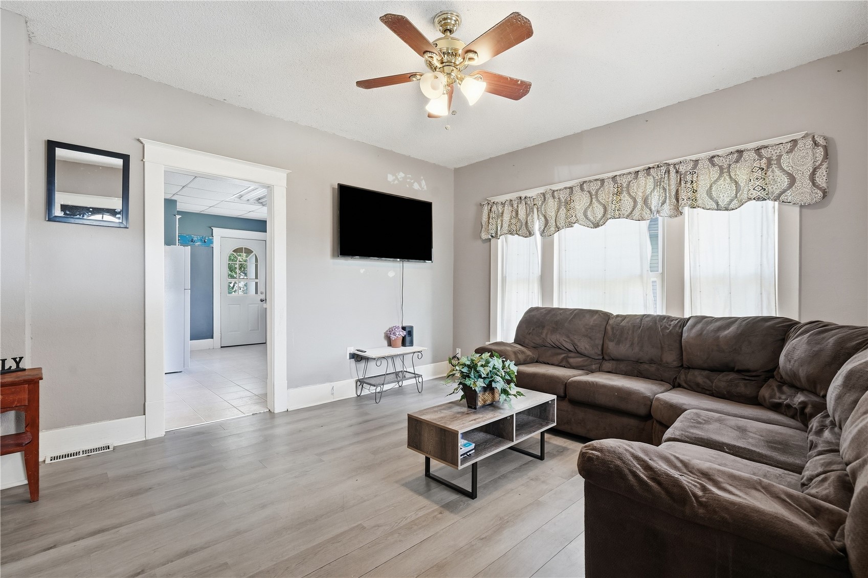 1024 D Avenue NW Cedar Rapids IA 52405