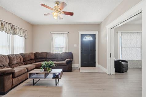 1024 D Avenue NW Cedar Rapids IA 52405