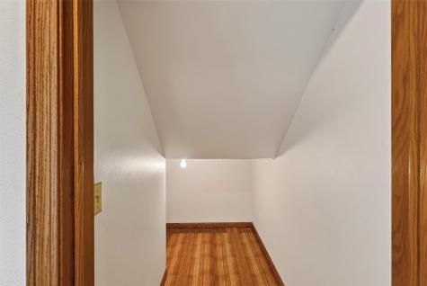 220 W Main Street Oxford IA 52322