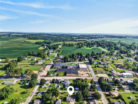 220 W Main Street Oxford IA 52322