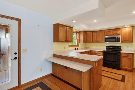 220 W Main Street Oxford IA 52322