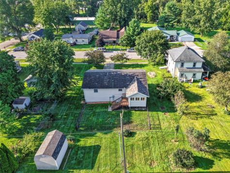 220 W Main Street Oxford IA 52322