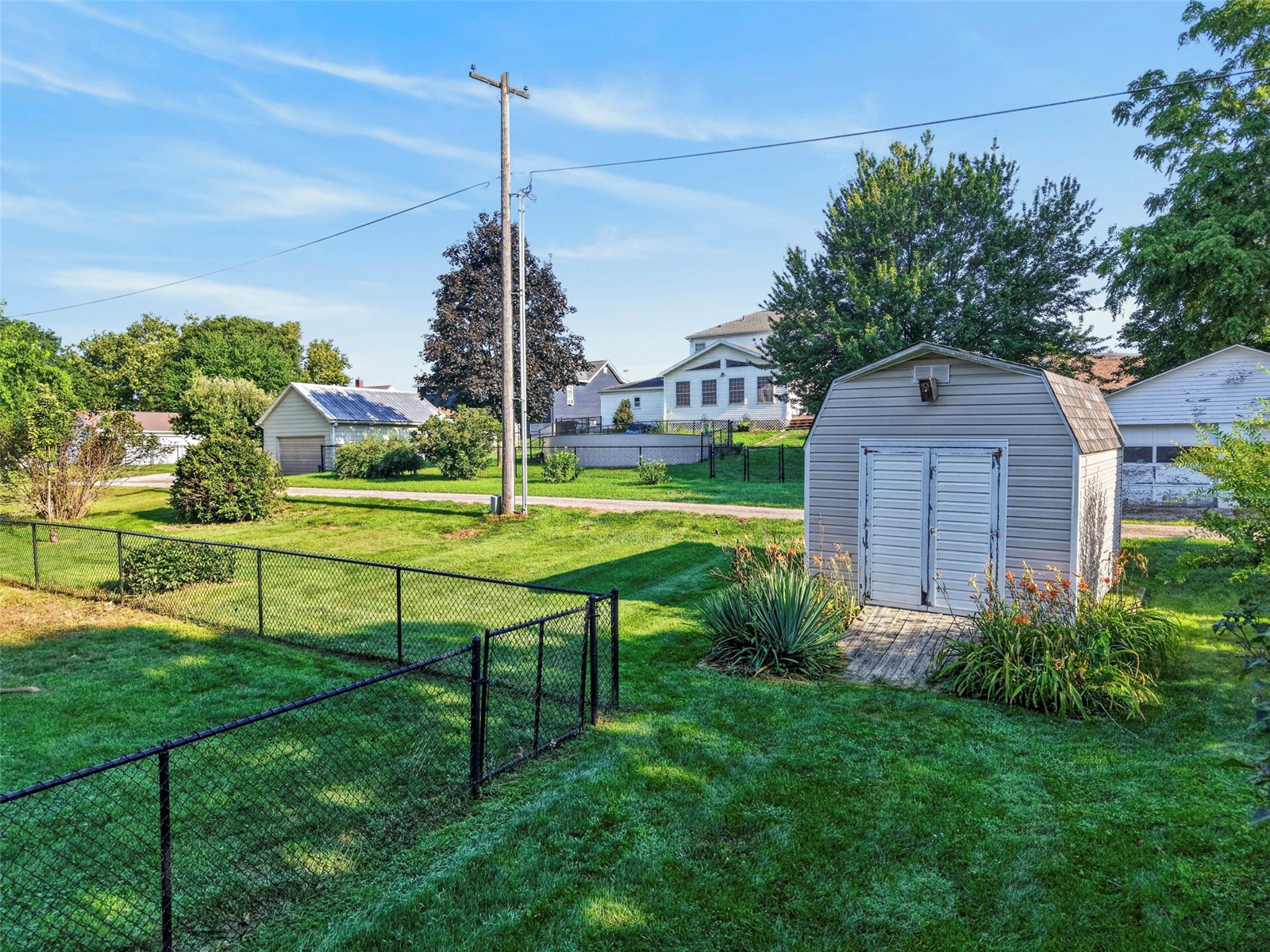 220 W Main Street Oxford IA 52322