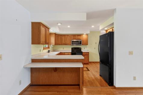 220 W Main Street Oxford IA 52322