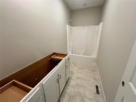 6902 Artesa Bell Drive SW Cedar Rapids IA 52404