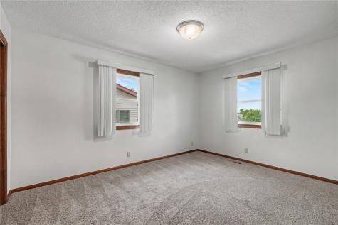 2336 31st Street SW Cedar Rapids IA 52404
