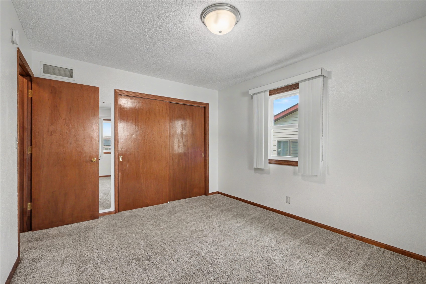 2336 31st Street SW Cedar Rapids IA 52404