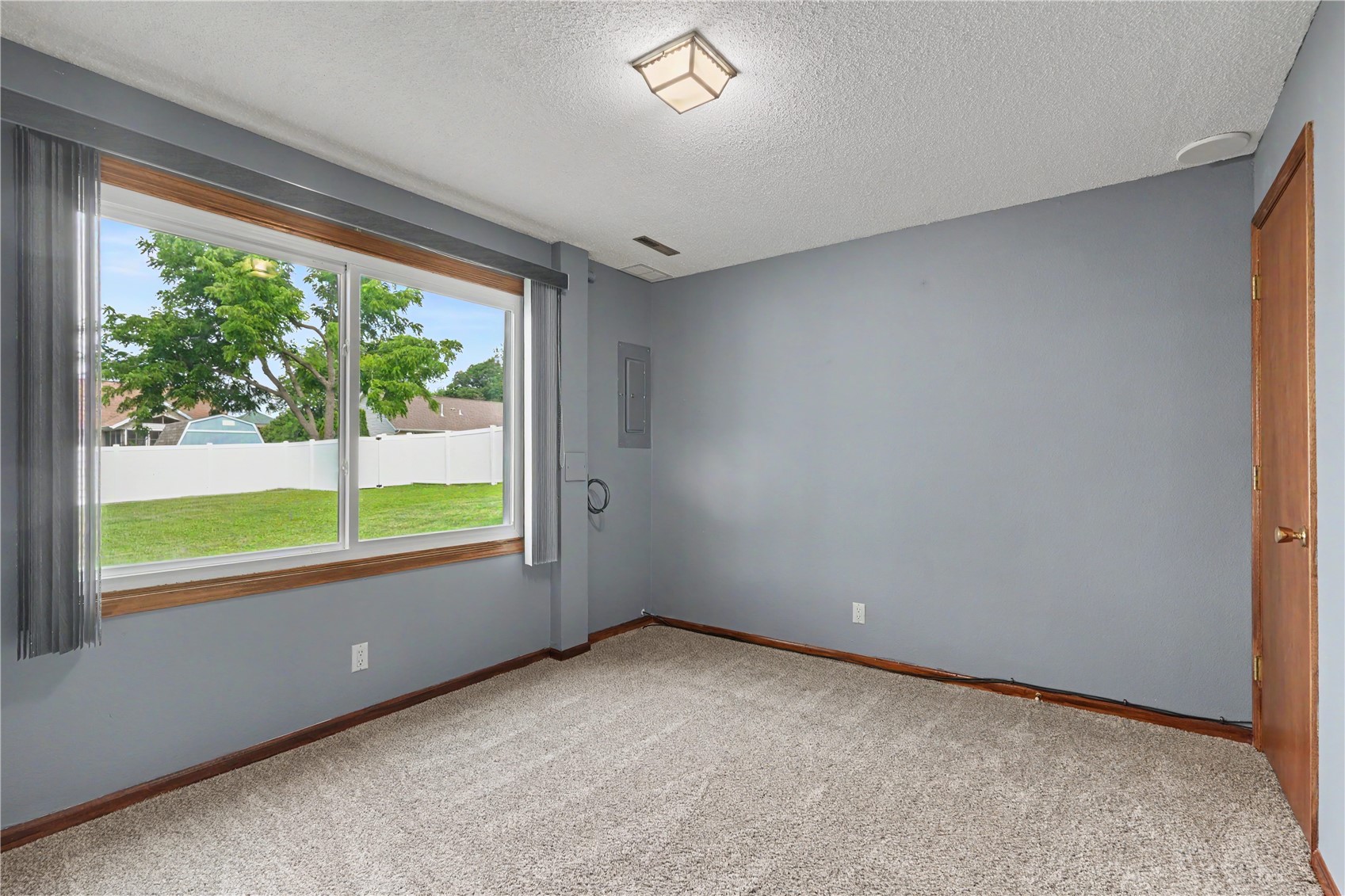 2336 31st Street SW Cedar Rapids IA 52404