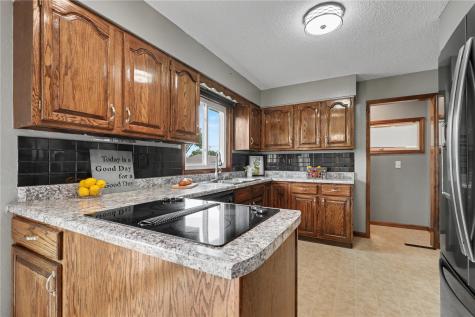 2336 31st Street SW Cedar Rapids IA 52404
