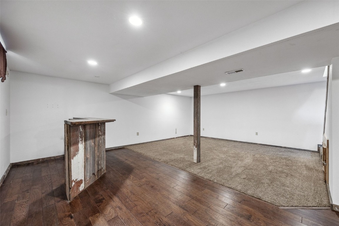113 Walker Drive Manchester IA 52057