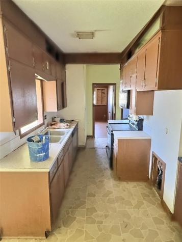 2270 26th Street Marion IA 52302