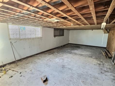 2270 26TH Street Marion IA 52302