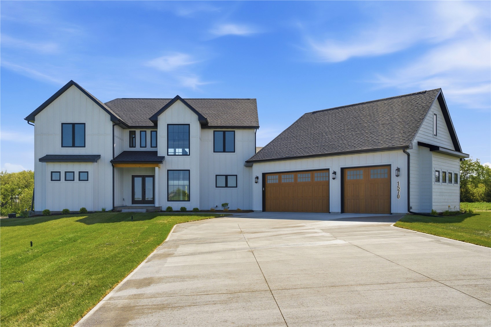 1570 Volmert Lane NE Solon IA 52333
