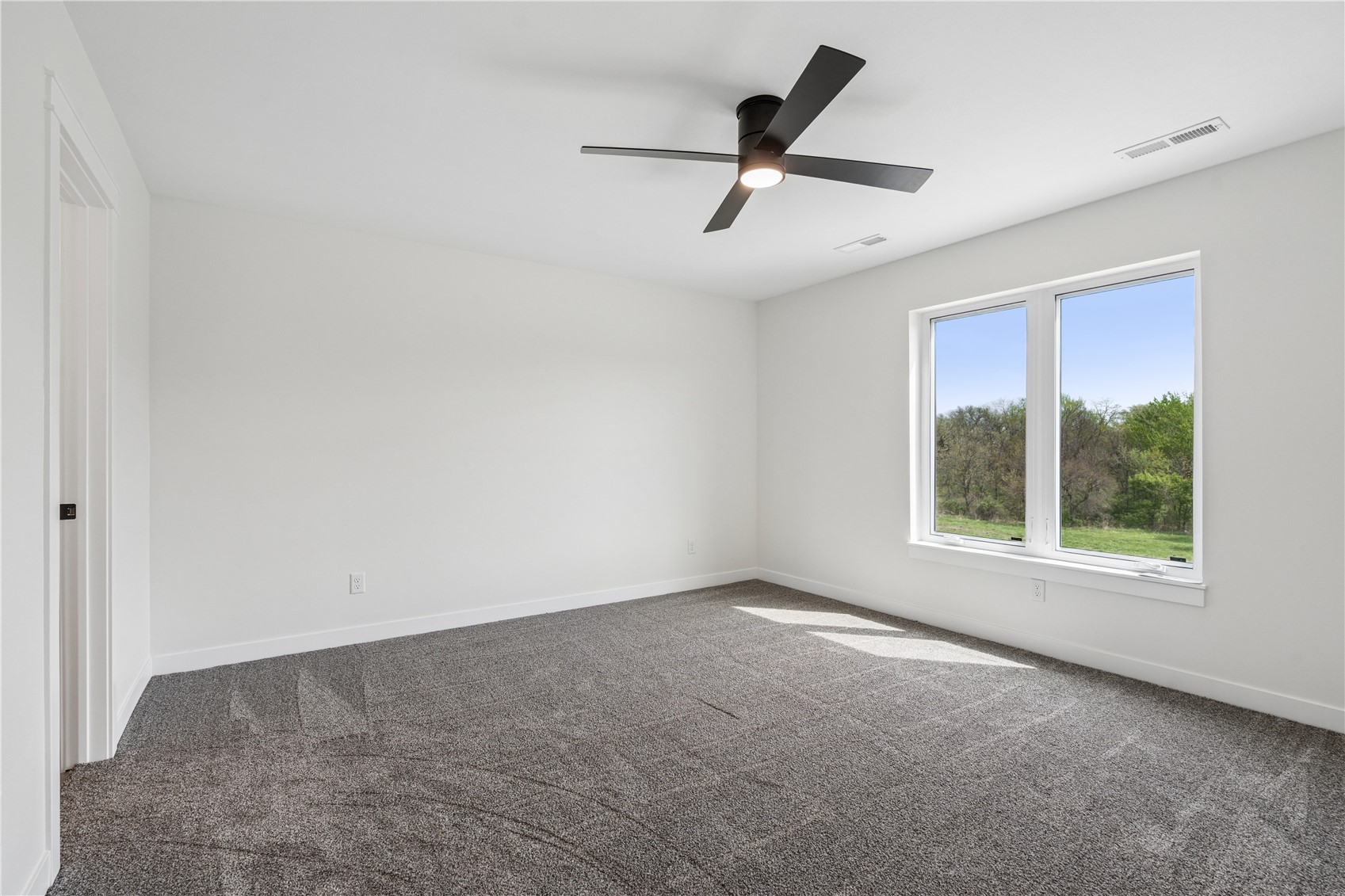1570 Volmert Lane NE Solon IA 52333