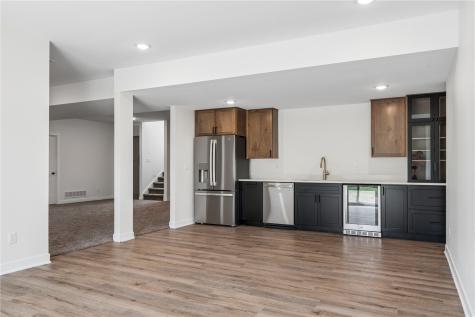 1570 Volmert Lane NE Solon IA 52333