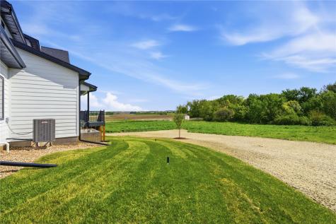 1570 Volmert Lane NE Solon IA 52333