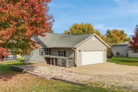904 6th Avenue Coggon IA 52218