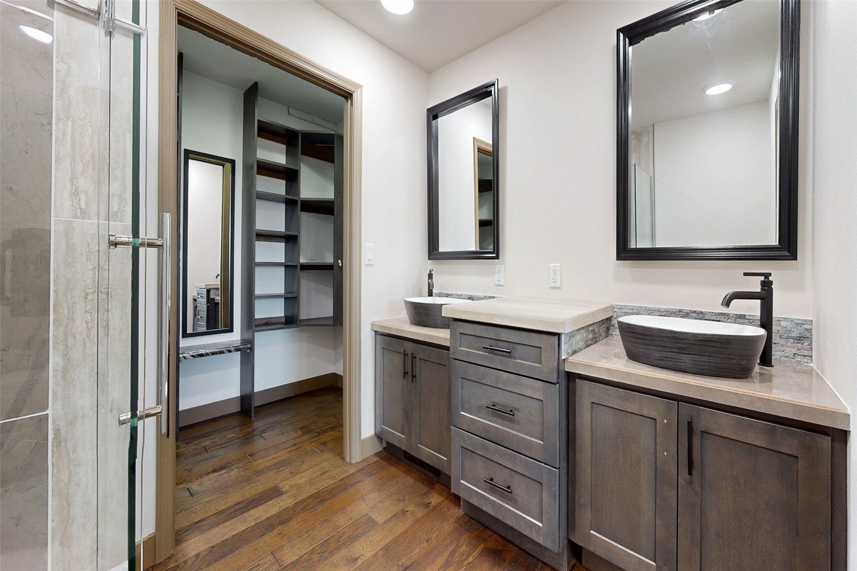 4065 Labarge Road Central City IA 52214