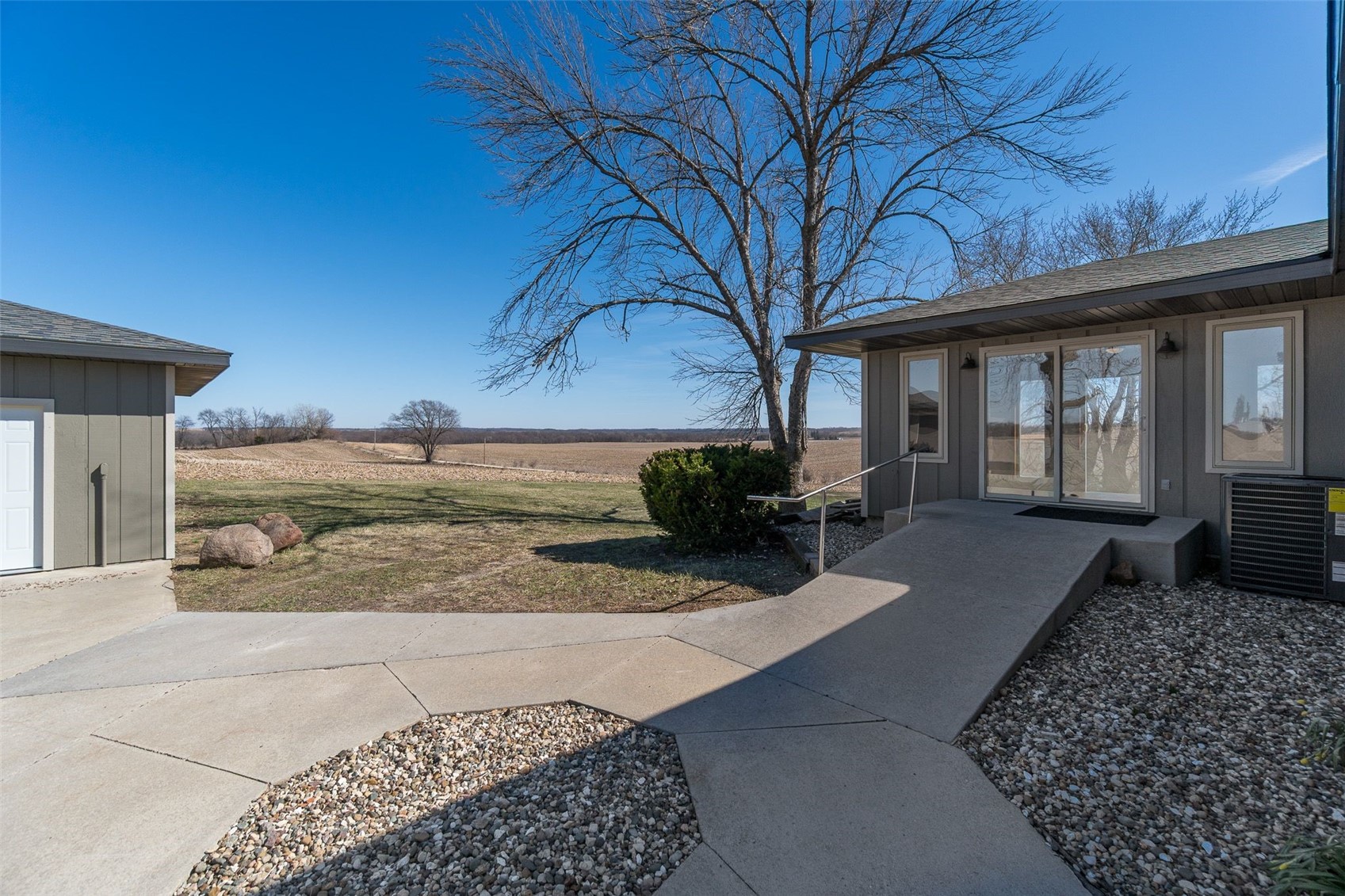 4065 Labarge Road Central City IA 52214