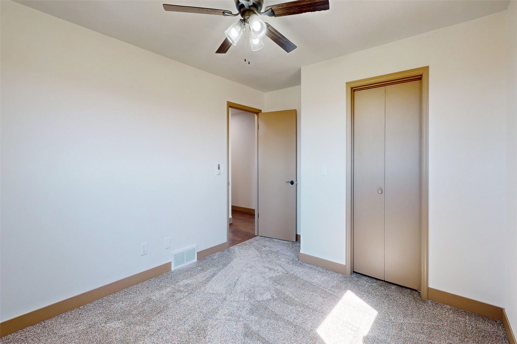 4065 Labarge Road Central City IA 52214