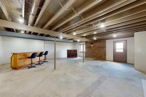 4065 Labarge Road Central City IA 52214