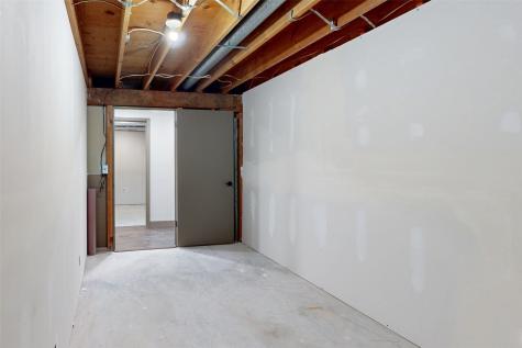 4065 Labarge Road Central City IA 52214