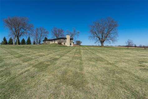 4065 Labarge Road Central City IA 52214