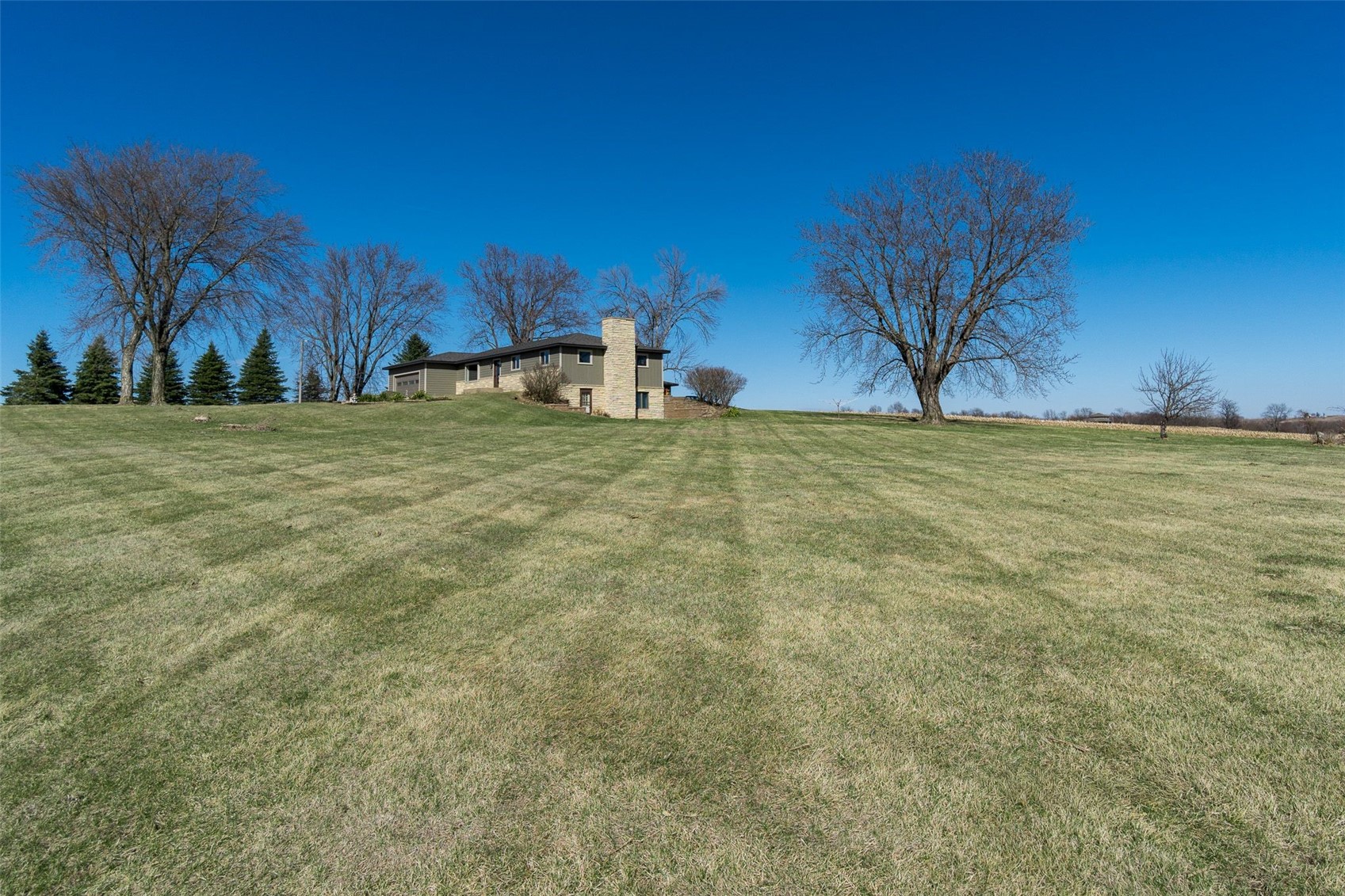 4065 Labarge Road Central City IA 52214
