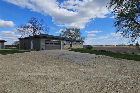 4065 Labarge Road Central City IA 52214